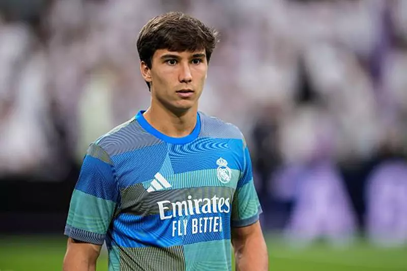 ماركا: صراع إنجليزي على ضم مهاجم ريال مدريد